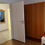 Haus Fuer Monteure In Дом отдыха Бинген-на-Рейне