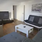 Haus Fuer Monteure In Дом отдыха Бинген-на-Рейне