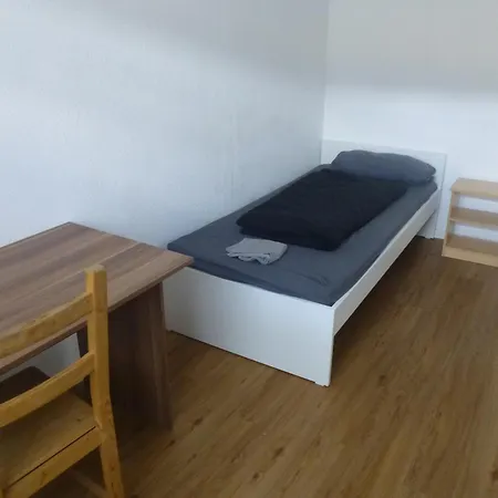 Prázdninový dům Haus Unterkunft Mit 6 Schlafzimmern Fuer Monteure In Bingen Am Rhein