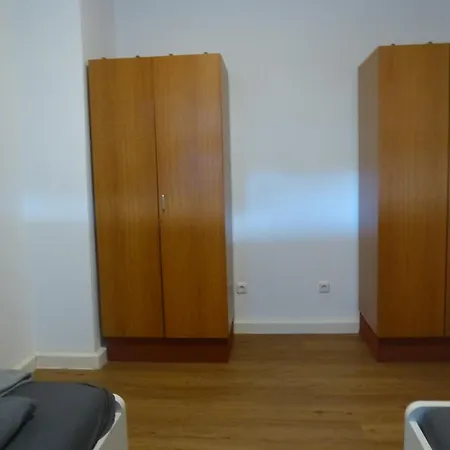 Haus Unterkunft Mit 6 Schlafzimmern Fuer Monteure In Bingen Am Rhein *